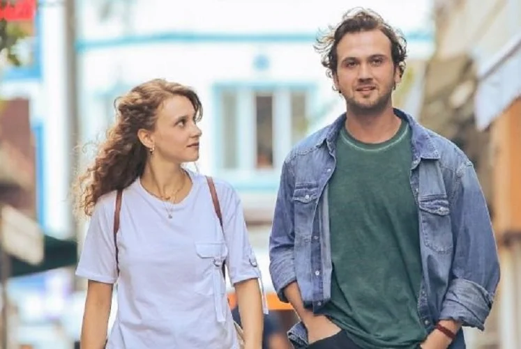 Сериал «Гений» с Арасом Булутом Ийнемли в главной роли – один из самых ярких проектов нового сезона!